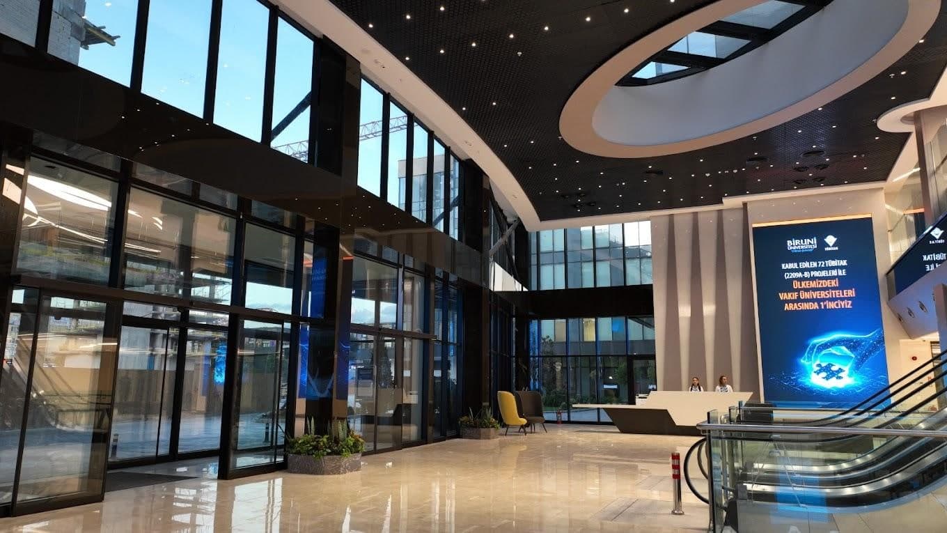Biruni University Hospital photo 3